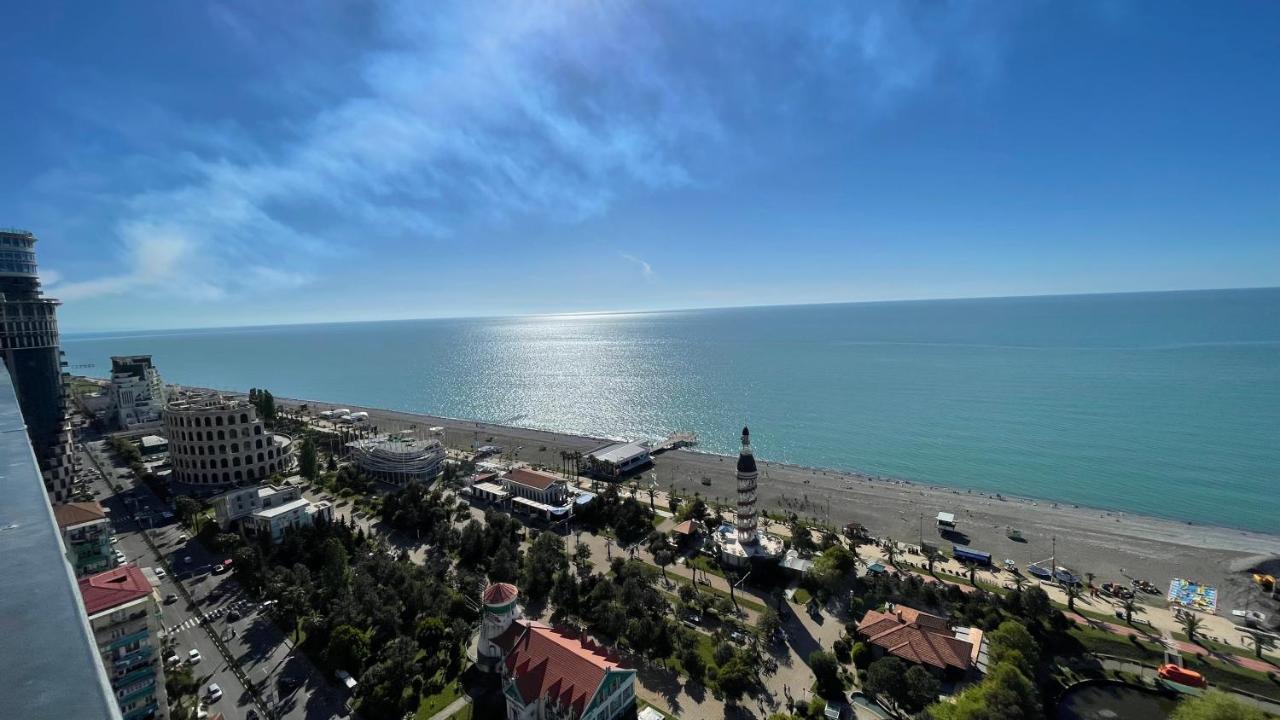 Hellobatumi Aparthotel Buitenkant foto