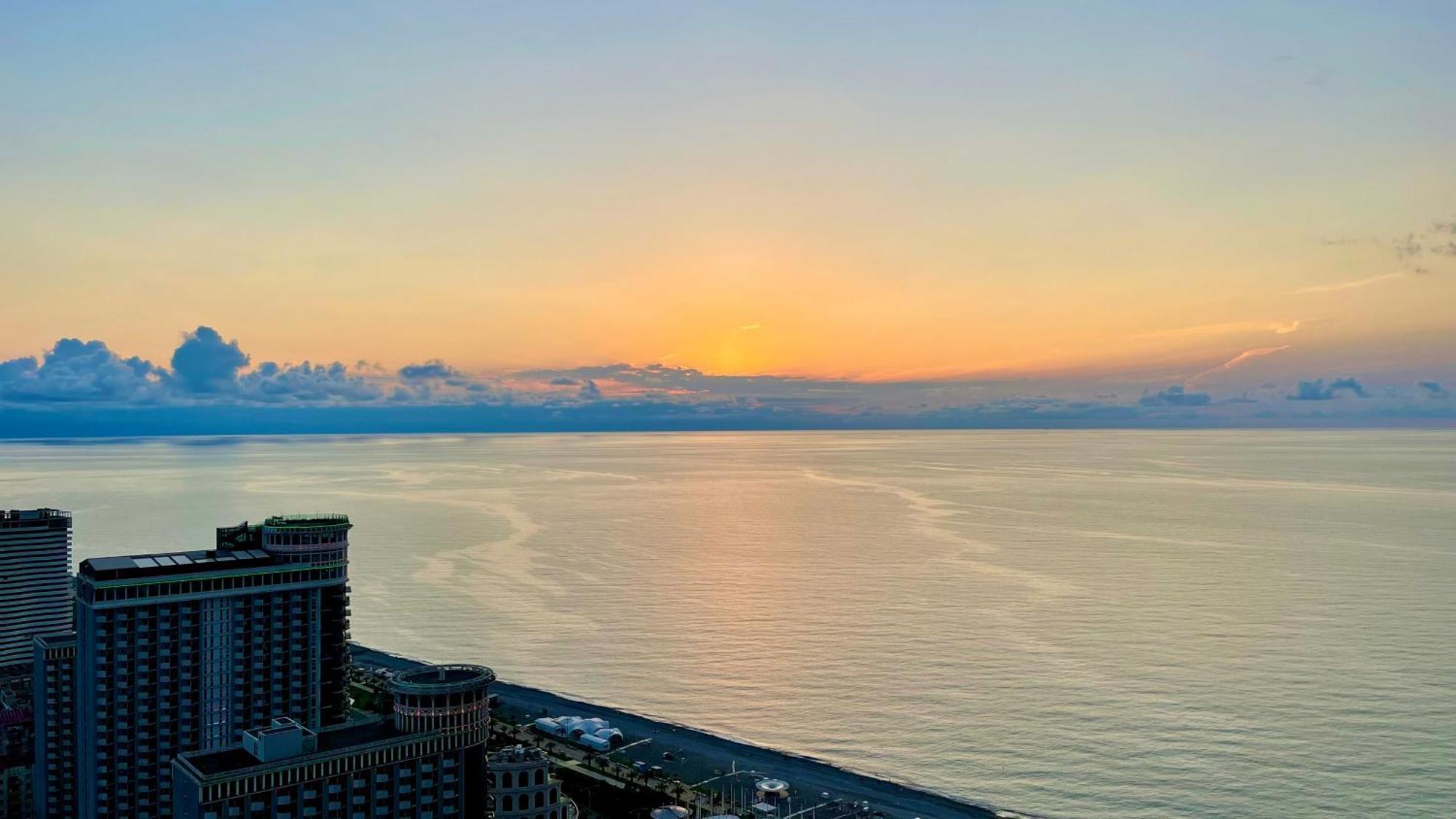 Hellobatumi Aparthotel Kamer foto