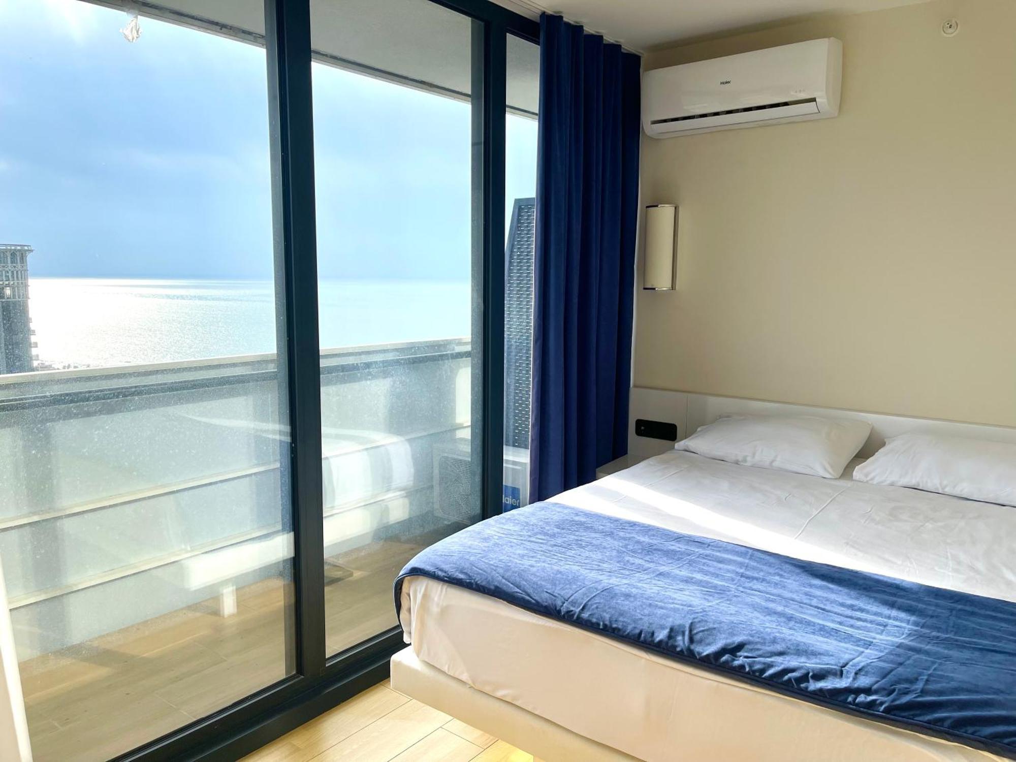 Hellobatumi Aparthotel Buitenkant foto